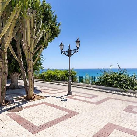 Apt Playa Y Montana Apartment Torremolinos Bagian luar foto